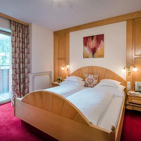 Auenhof Szálloda 4*